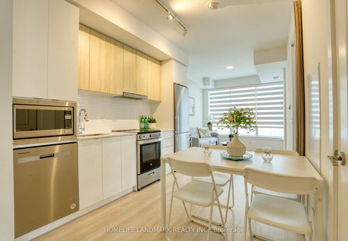 b1505-50 Upper Mall Way, Thornhill, ON, L4J0L8 | Card Image