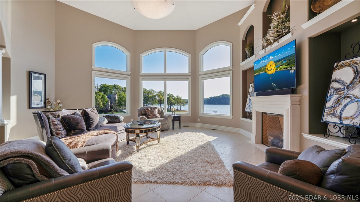 Residential in Sunrise Beach 5