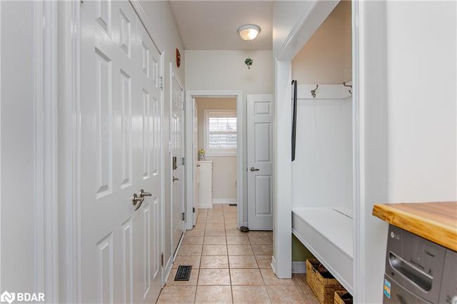 39 Davis Trail, House other with 4 bedrooms, 4 bathrooms and 10 parking in Thornton ON | Image 34