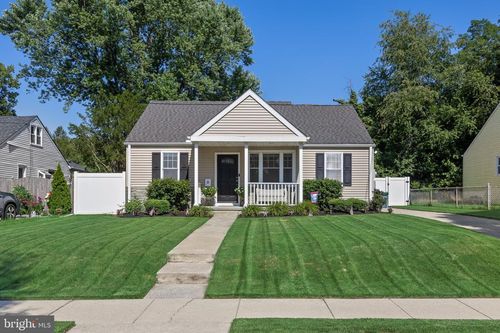 23 Palmwood Ave, CHERRY HILL, NJ, 08003-3918 | Card Image