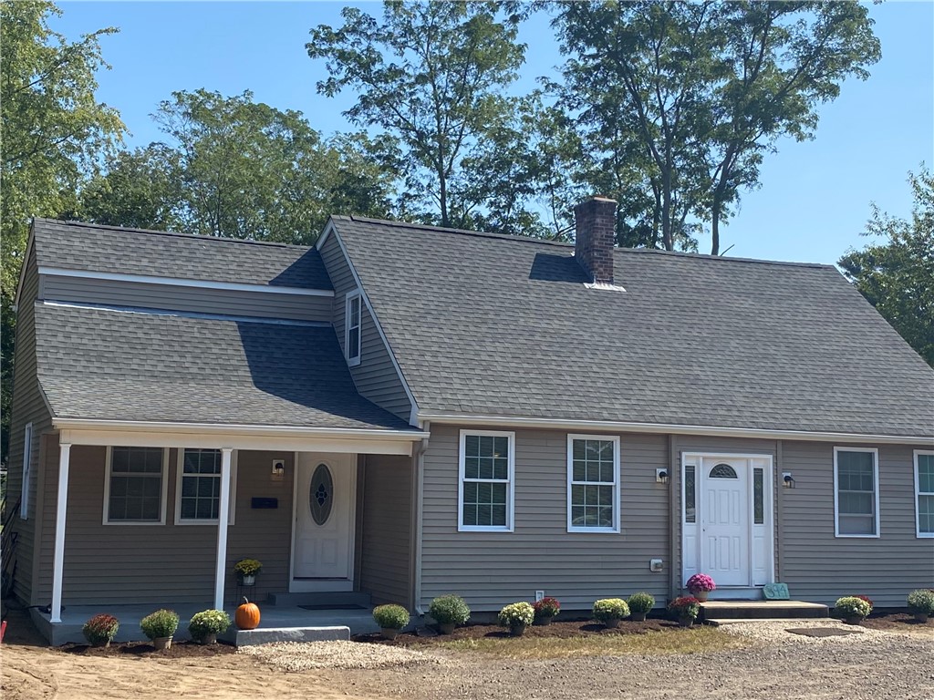 Arnold Rd, Coventry, RI 02816