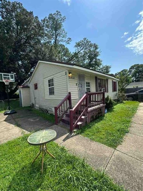 2451 Pinetree Dr, Mobile, AL, 36617-2128 | Card Image
