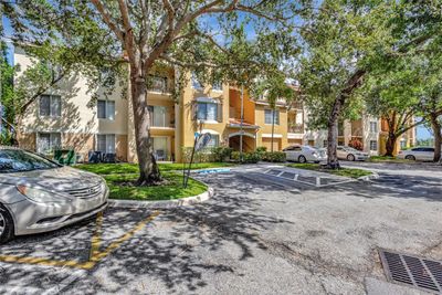 108 - 4240 San Marino Blvd, Condo with 3 bedrooms, 2 bathrooms and null parking in West Palm Beach FL | Image 3