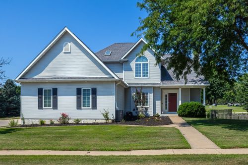 1209 Iowa Dr, Le Claire, IA, 52753-9589 | Card Image