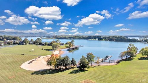 1308-120 Sailors Cove Dr, Moneta, VA, 24121-3396 | Card Image