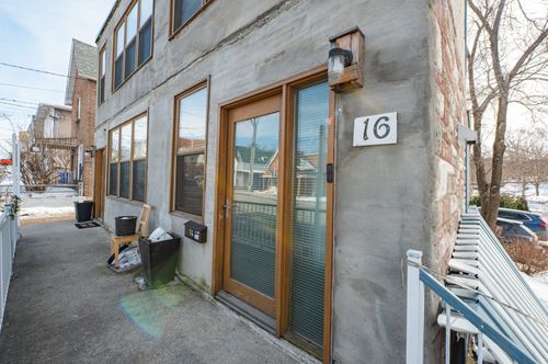 16 Rue Papineau, Gatineau, QC, J8X1T6 | Card Image