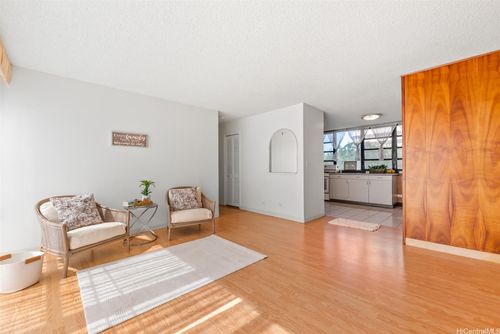 apt-202-2929 Ala Ilima St, Honolulu, HI, 96818-2565 | Card Image