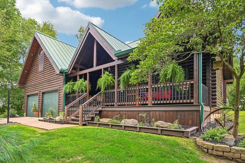 3712 Yatesville Wissler Rd Ne, Bloomingburg, OH, 43106-9754 | Card Image