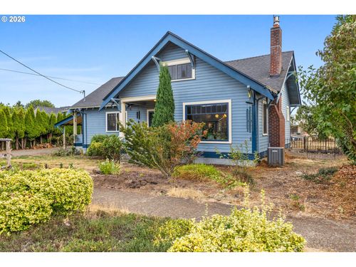 633 Se Ash St, Dallas, OR, 97338-2601 | Card Image