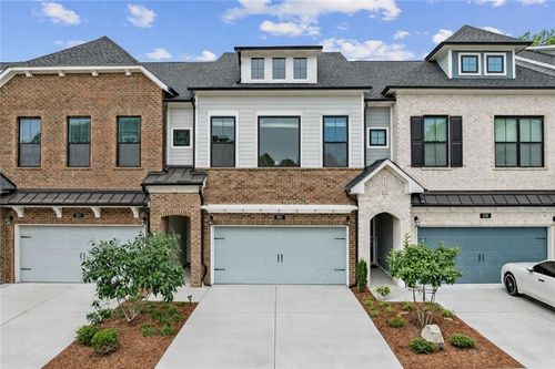 240 Walker Ave, Roswell, GA, 30076-8503 | Card Image