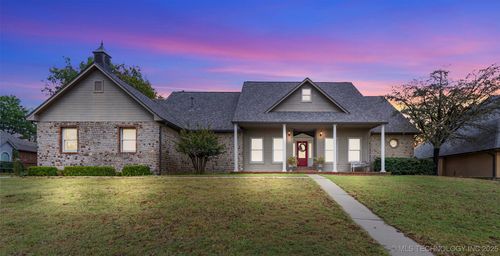 14120 50th East Ave, Bixby, OK, 74008-3727 | Card Image