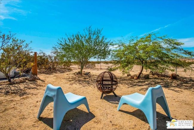76554 Mesa Dr, House other with 1 bedrooms, 1 bathrooms and null parking in 29 Palms CA | Image 22