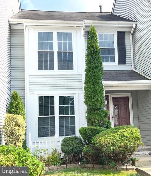 23 Ardsley Ct, NEWTOWN, PA, 18940-2300 | Card Image