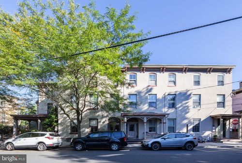 26 York St, Lambertville, NJ, 08530-2028 | Card Image
