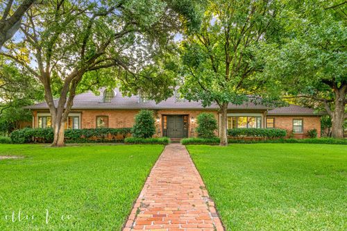 1133 S Leggett Dr, Abilene, TX, 79605-3805 | Card Image