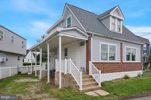 721 Mount Vernon Ave, FOLSOM, PA, 19033-3413 | Card Image