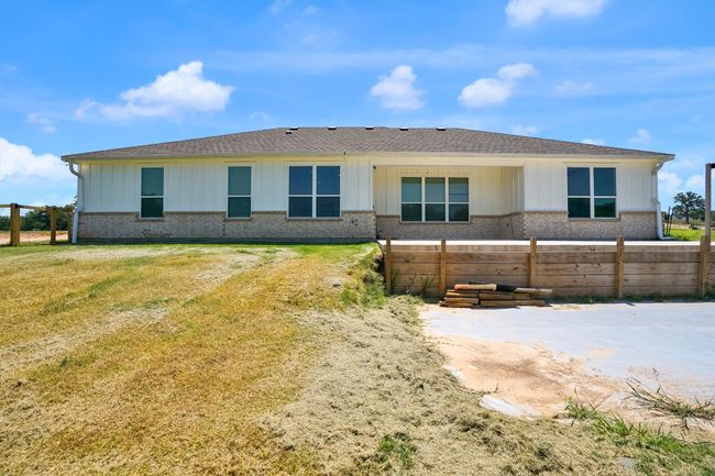 View of patio with a view of countryside | Image 36