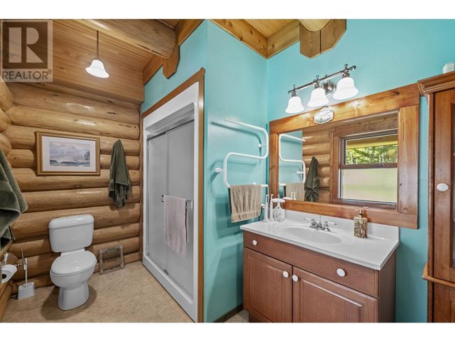 7445 Shertinlib Rd, House other with 2 bedrooms, 3 bathrooms and null parking in Lone Butte BC | Image 24