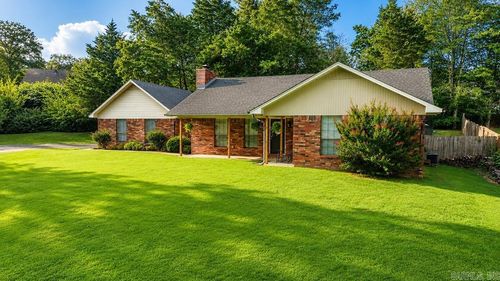 4 Kensington Drive, Conway, AR, 72034-7223 | Card Image