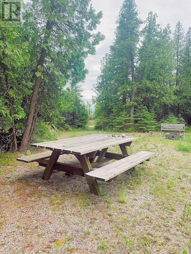 715 Lake Huron Dr, Home with 0 bedrooms, 0 bathrooms and null parking in Spring Bay ON | Image 8