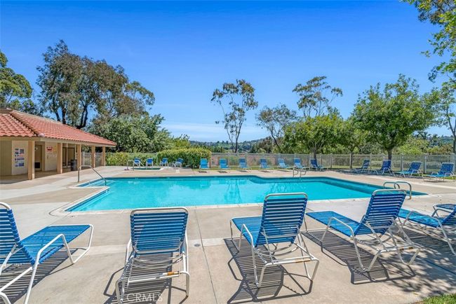 UNIT-5 - 1409 Bodega Way, Townhouse with 2 bedrooms, 3 bathrooms and 2 parking in Diamond Bar CA | Image 32