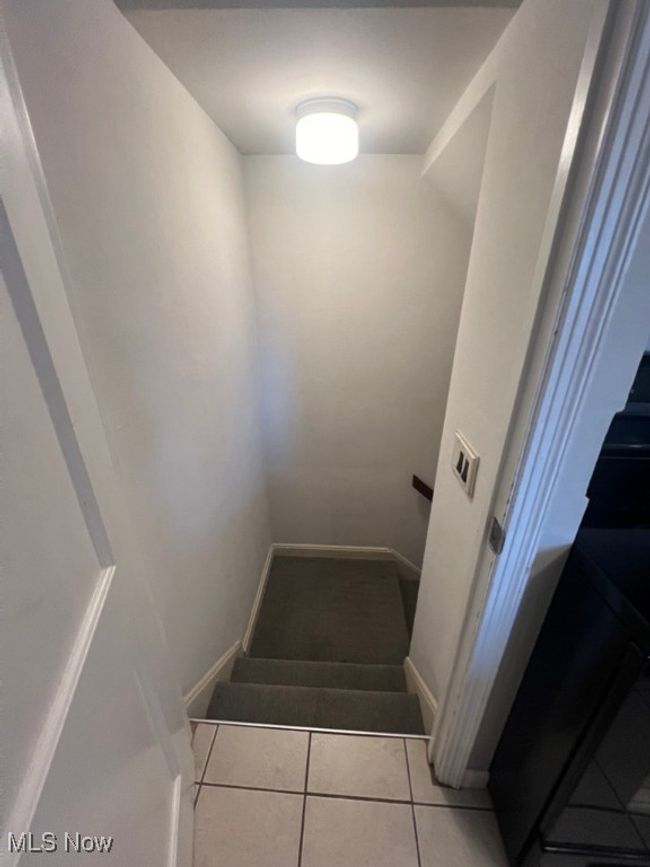 Stairs leading to basement from the kitchen | Image 26