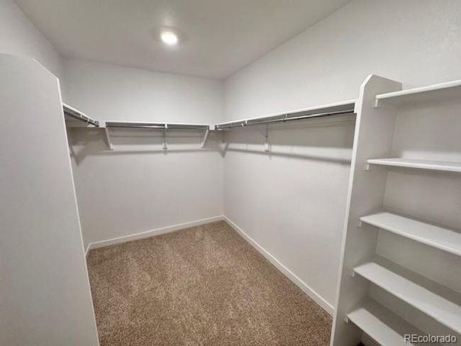 18328 Prince Hill Cir, House other with 4 bedrooms, 3 bathrooms and 2 parking in Parker CO | Image 9