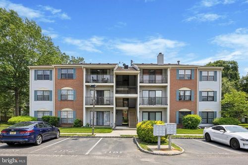 12 Joyner Ct, TRENTON, NJ, 08648-2611 | Card Image