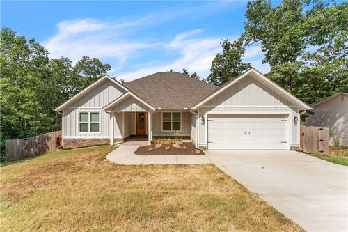 36 Headley Dr, Bella Vista, AR, 72714-6323 | Card Image