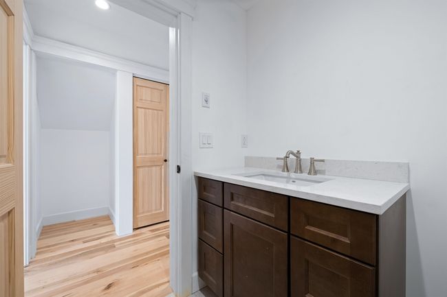 38 Jamesons Flts, Condo with 3 bedrooms, 3 bathrooms and null parking in Manchestr Ctr VT | Image 8