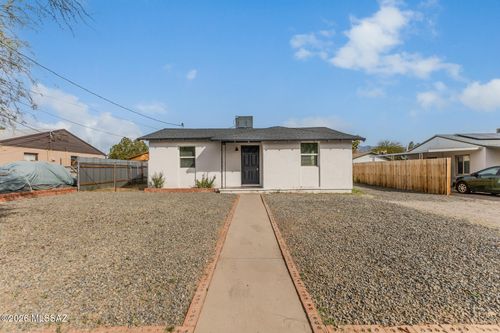 3243 E Camden Street, Tucson, AZ, 85716 | Card Image