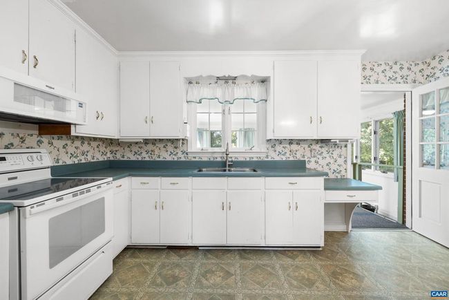 608 Davis Ave, House other with 3 bedrooms, 3 bathrooms and null parking in CHARLOTTESVILLE VA | Image 22
