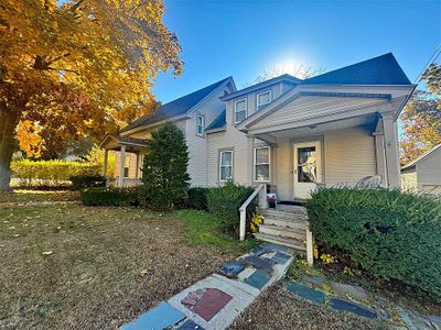 30 East Washington Street, House other with 4 bedrooms, 1 bathrooms and null parking in Rutland City VT | Image 1