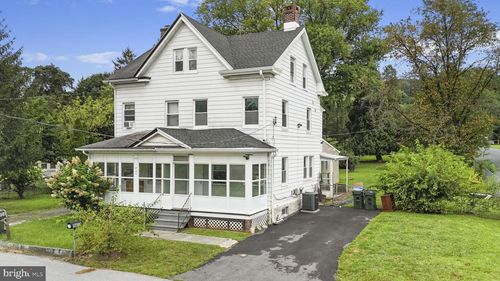 1802 Olive St, COATESVILLE, PA, 19320-2440 | Card Image