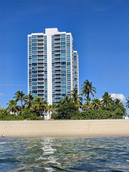 apt-2301-2655 Collins Ave, Miami Beach, FL, 33140-4725 | Card Image