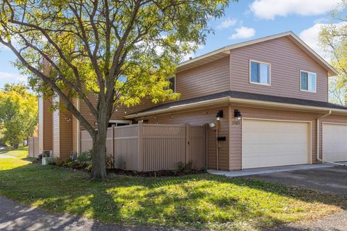 3481 Cloman Way E, Inver Grove Heights, MN, 55076 | Card Image