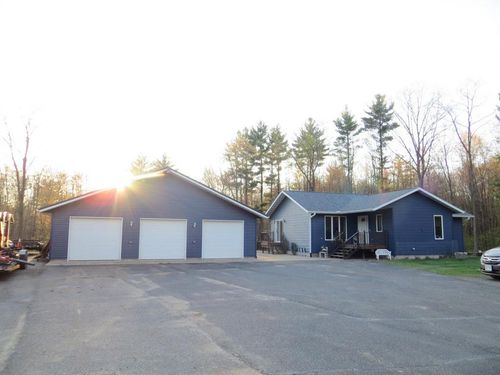 N11453 Wilderness Ave, Thorp, WI, 54771-5601 | Card Image