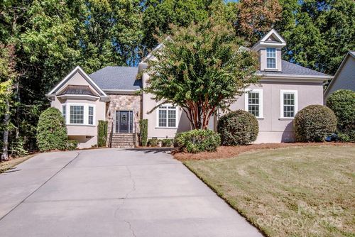 3545 Maple Brook Dr, Denver, NC, 28037-6233 | Card Image
