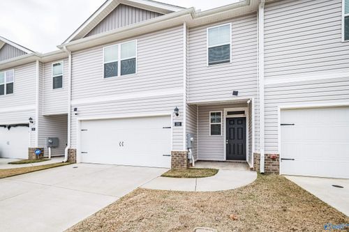 152 Maple Spring Trl, Madison, AL, 35758-2172 | Card Image