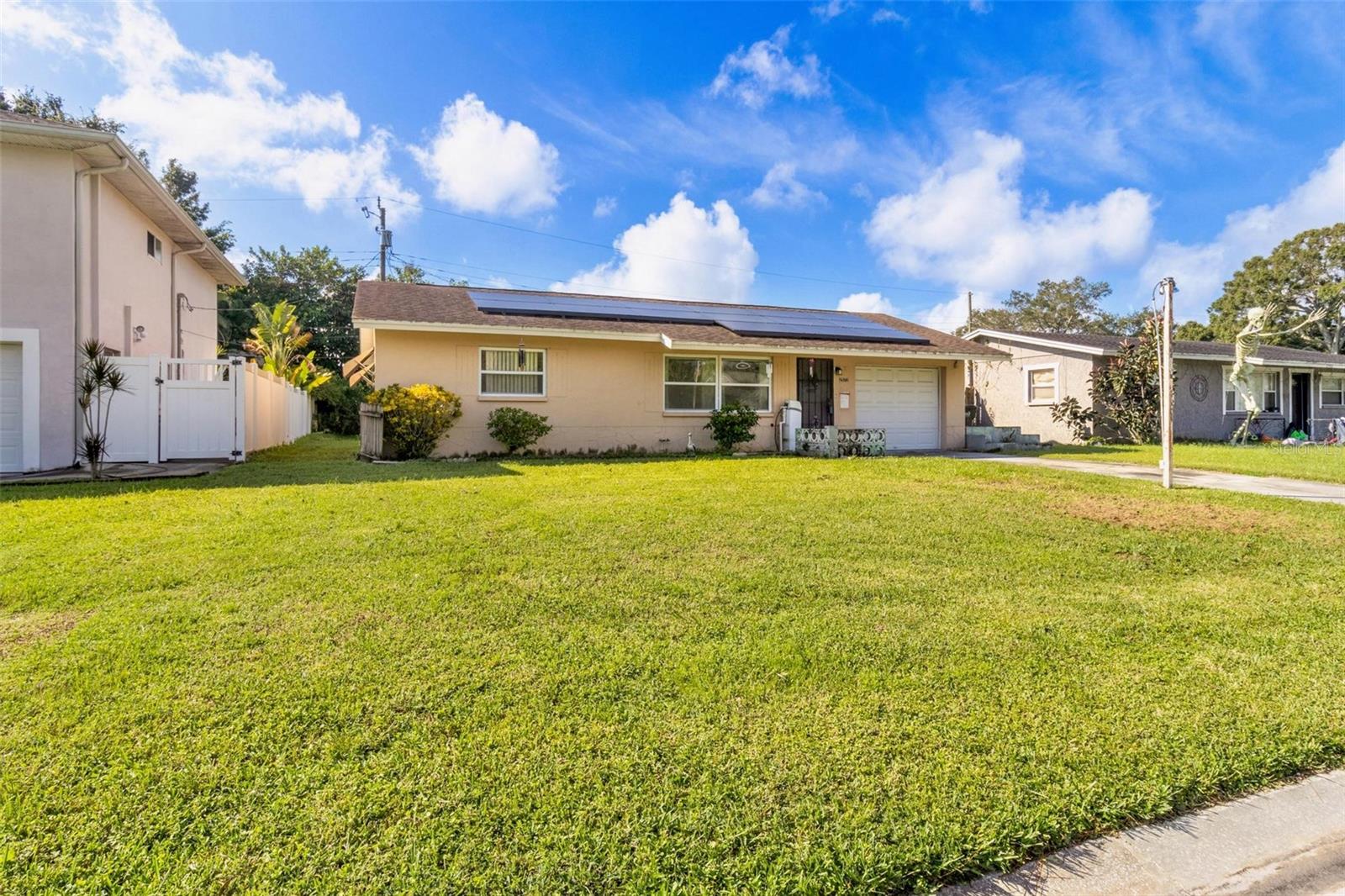 62nd Ter, Saint Petersburg, FL 33702