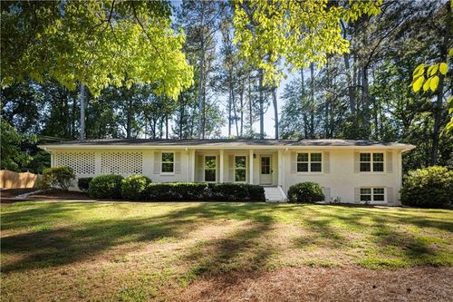 1677 Rochelle Dr, Dunwoody, GA, 30338-6035 | Card Image
