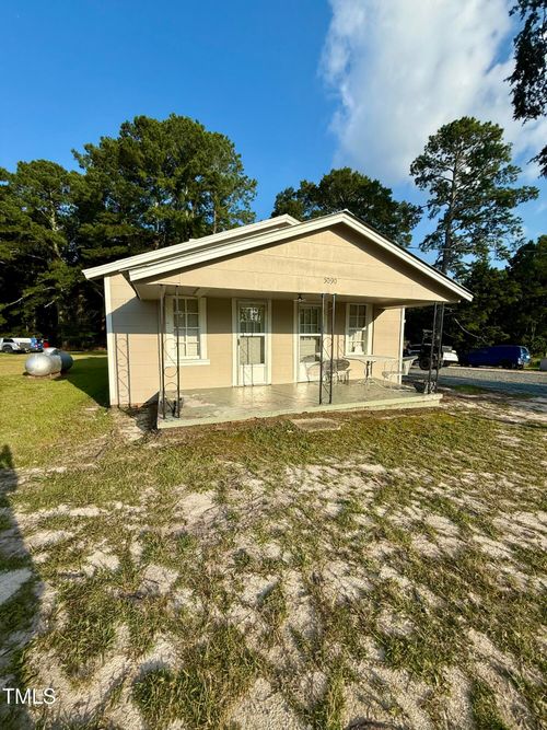 5090 Red Hill Church Rd, Coats, NC, 27521-9294 | Card Image