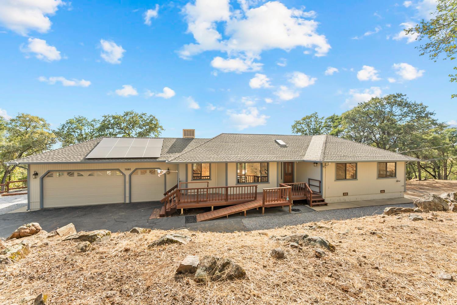 Residential in El Dorado 3