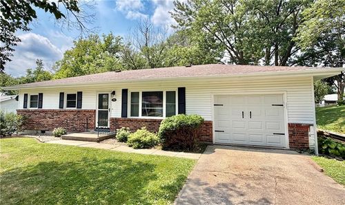 709 Milton St, Princeton, MO, 64673-1085 | Card Image