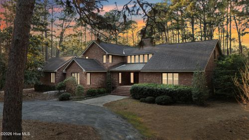 750 Lake Dornoch Dr, Pinehurst, NC, 28374-7124 | Card Image