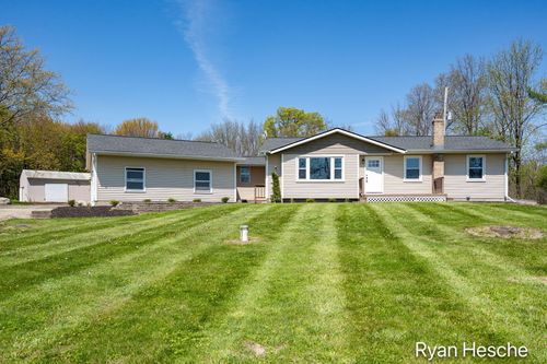 4837 Bancroft Ave, Lowell, MI, 49331-8696 | Card Image