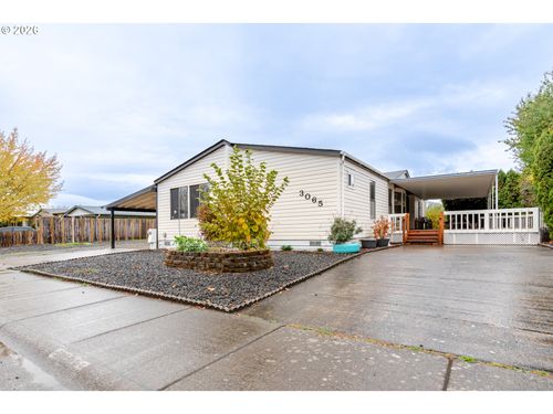 3065 S 8th St, Lebanon, OR, 97355-1065 | Card Image