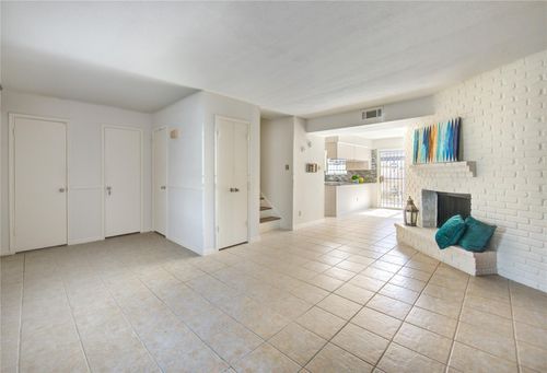 14633 Perthshire Rd, Houston, TX, 77079-5600 | Card Image