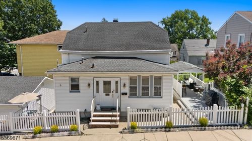 298 N 12th Pl, Prospect Park, NJ, 07508-2217 | Card Image