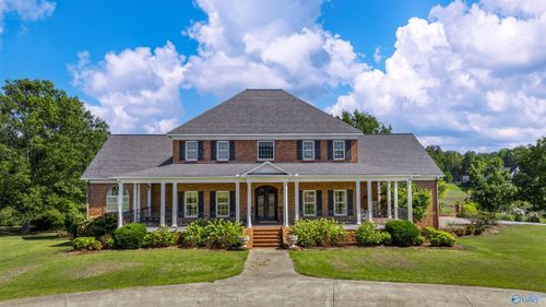 111 Terrace Dr, Rainsville, AL, 35986-6058 | Card Image